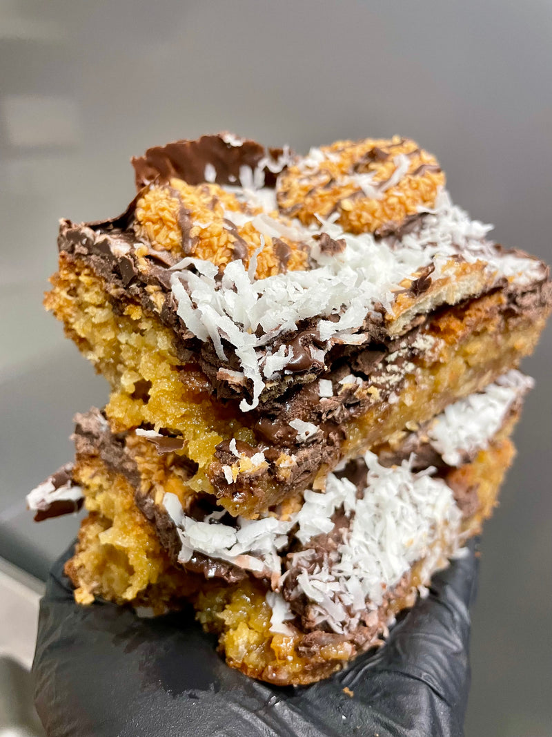 SAMOA BLONDIE