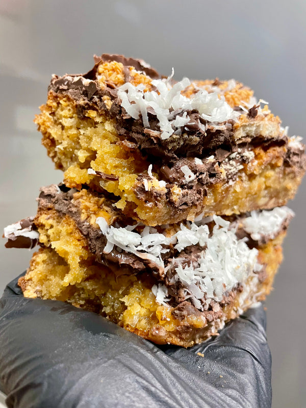 SAMOA BLONDIE