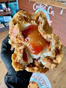 MEGA MONSTER (THE UNCRUSTABLES)