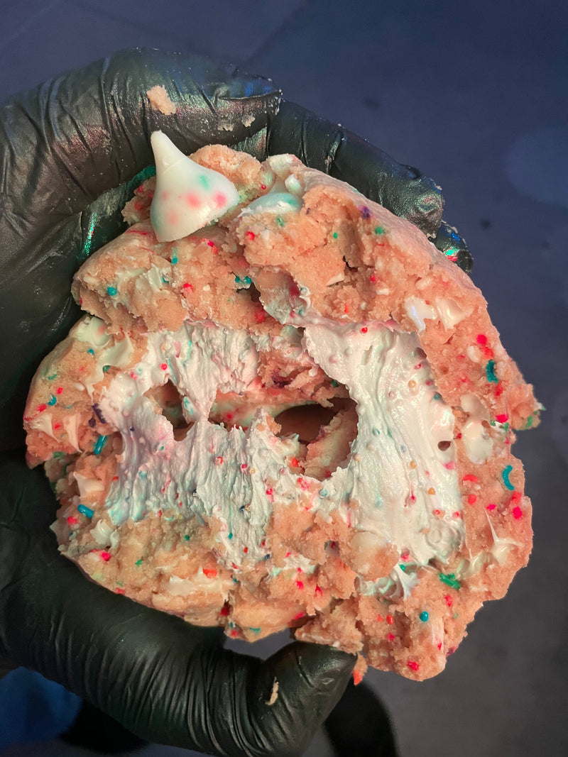 MEGA MONSTER PHOTO COOKIE