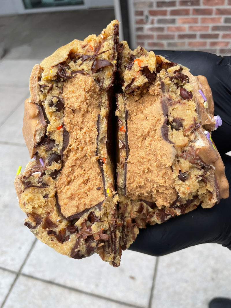 MEGA MONSTER PHOTO COOKIE