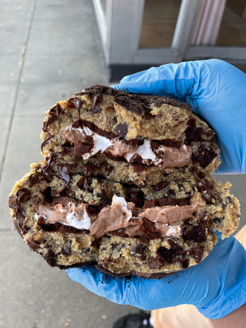 MEGA MONSTER PHOTO COOKIE