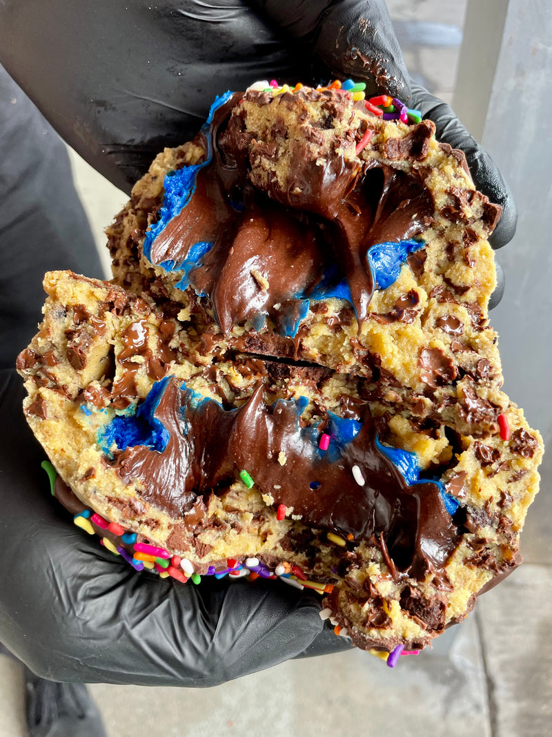 MEGA MONSTER PHOTO COOKIE