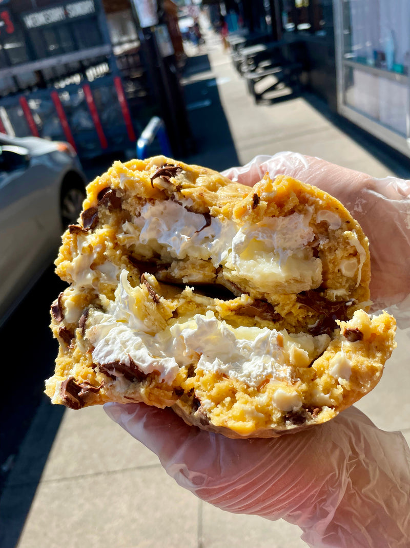 MEGA MONSTER PHOTO COOKIE